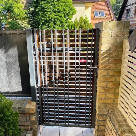 Apartament Pod Dębem *